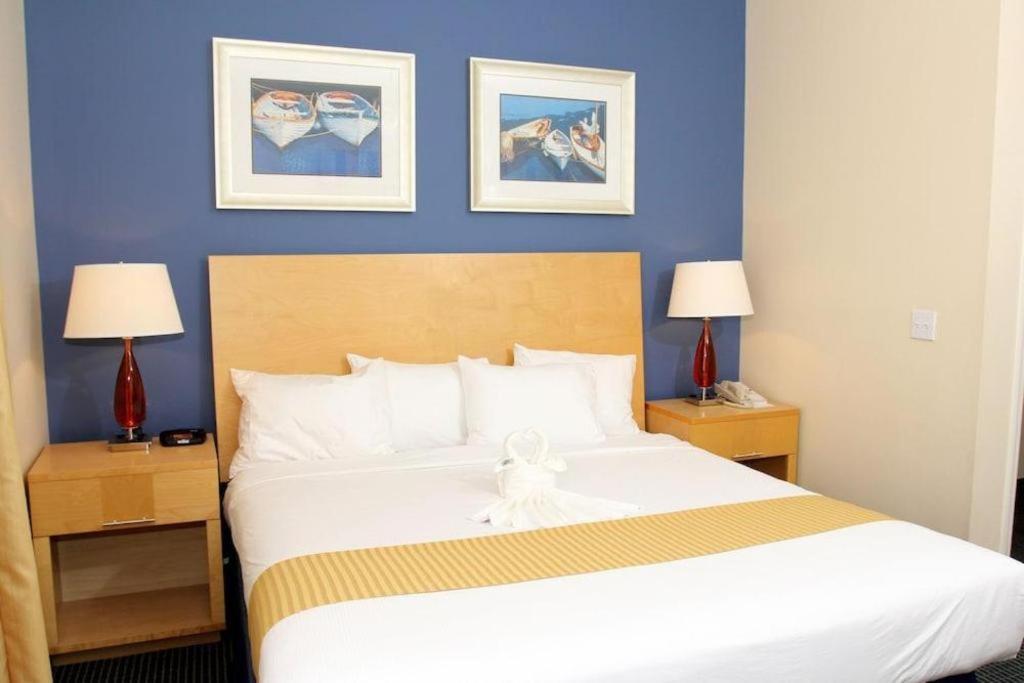 Chart House Suites And Marina Clearwater Beach Exteriör bild